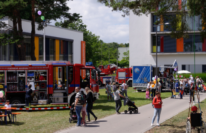 Bunter Kreis Sommerfest