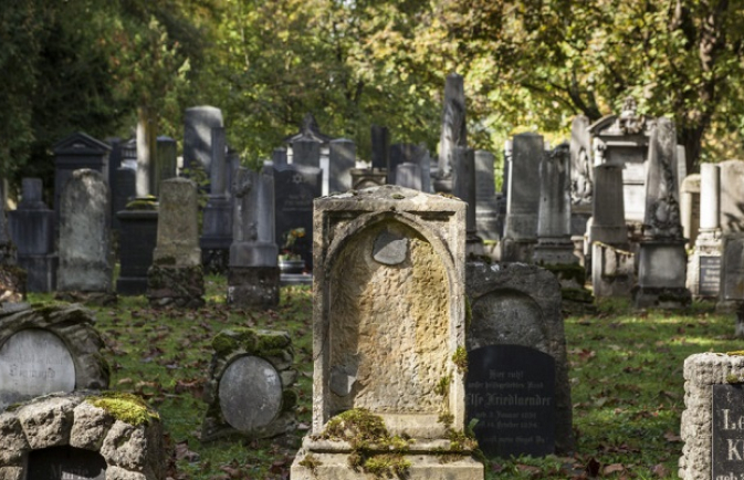 Friedhof Haunstetter Straße.jpg