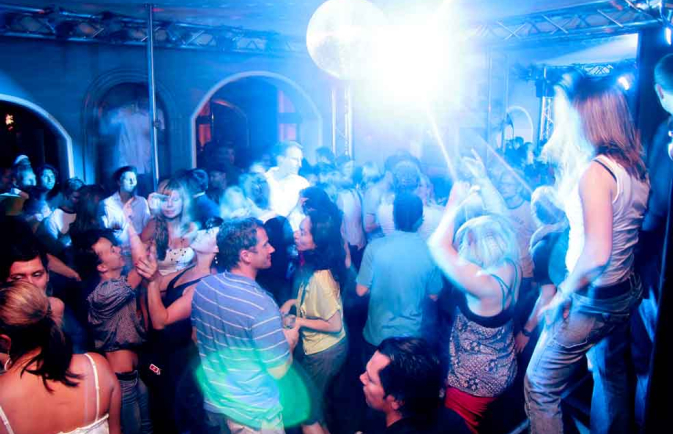 Pantheon Lounge