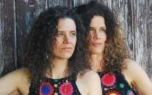 Vivid CurlsON.jpg