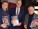Freuen sich über die 19. Ausgabe des Jahrbuchs Augsburg: Herausgeber Wolfgang Bublies (executive producer, OB Dr. Kurt Gribl und Walter Kurt Schilffarth (Mit-Herausgeben) - Foto Pit Eberle