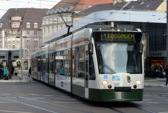 Straßenbahn-swa.jpg