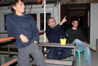 Jazziges Gitarrentrio mit Schalk im Nacken meets Brunnenhof